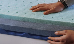 Cooling layers of memory foam